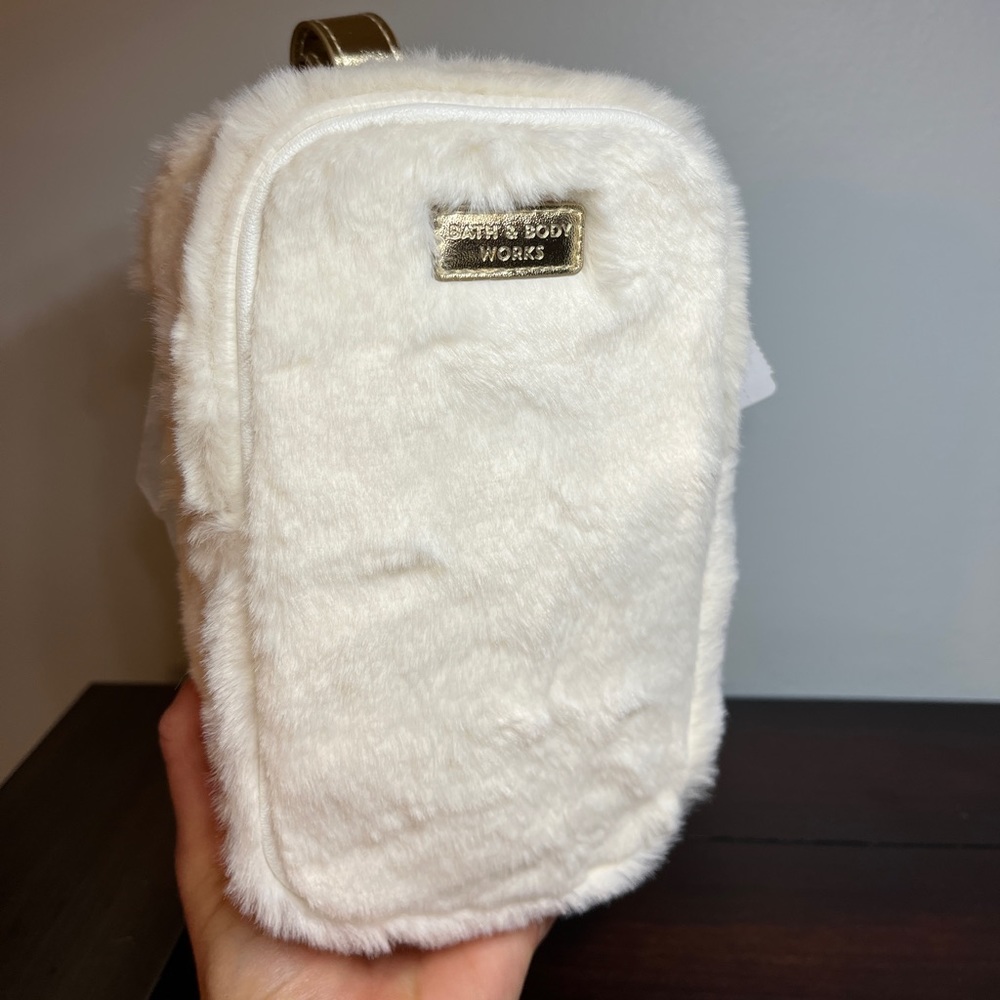 BBW Bath and Body Works Holiday 2023 Faux Fur Cosmetic Bag Gold Strap NEW w/Tags
